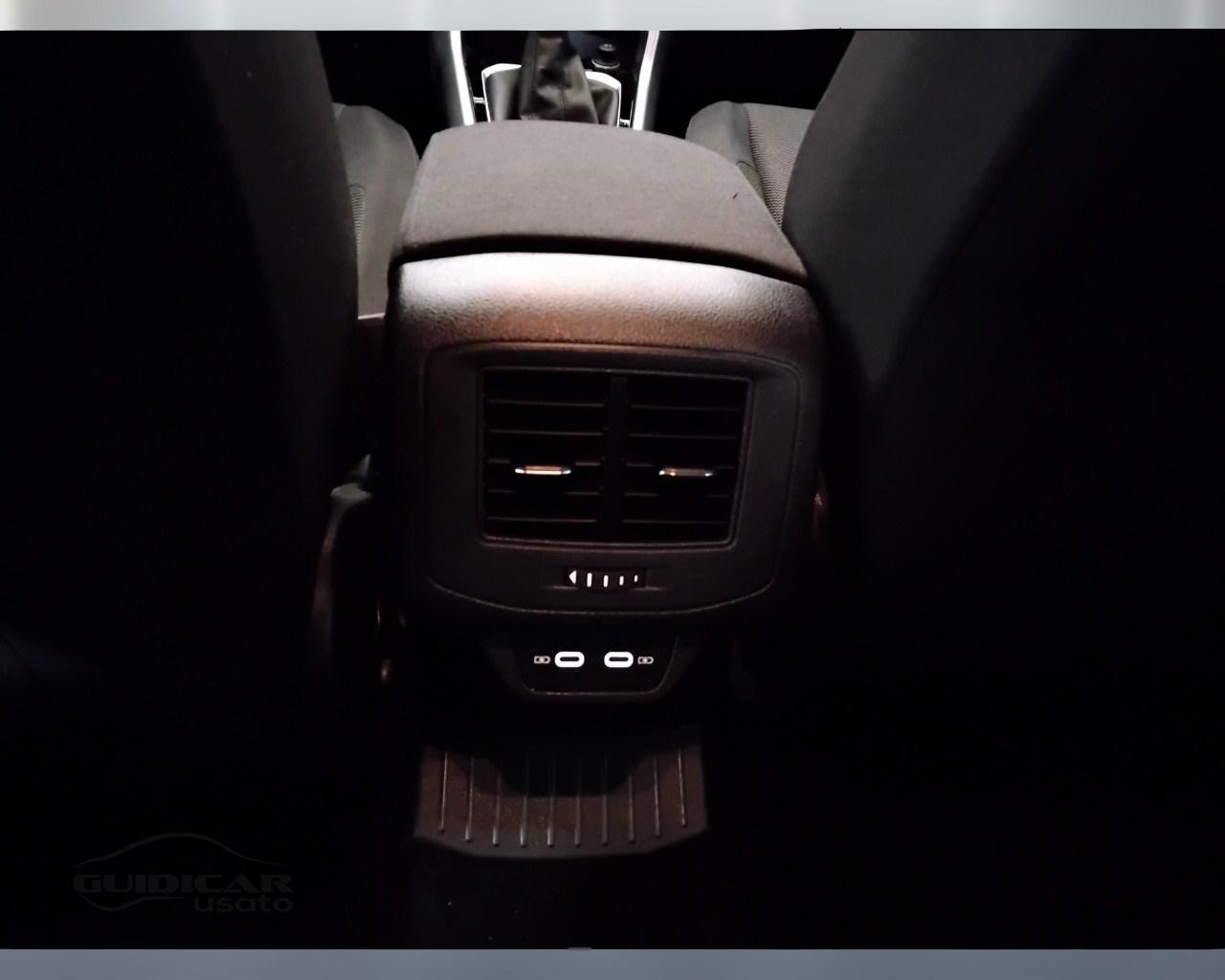 VOLKSWAGEN T-Roc I 2022 - T-Roc 1.5 tsi Life dsg