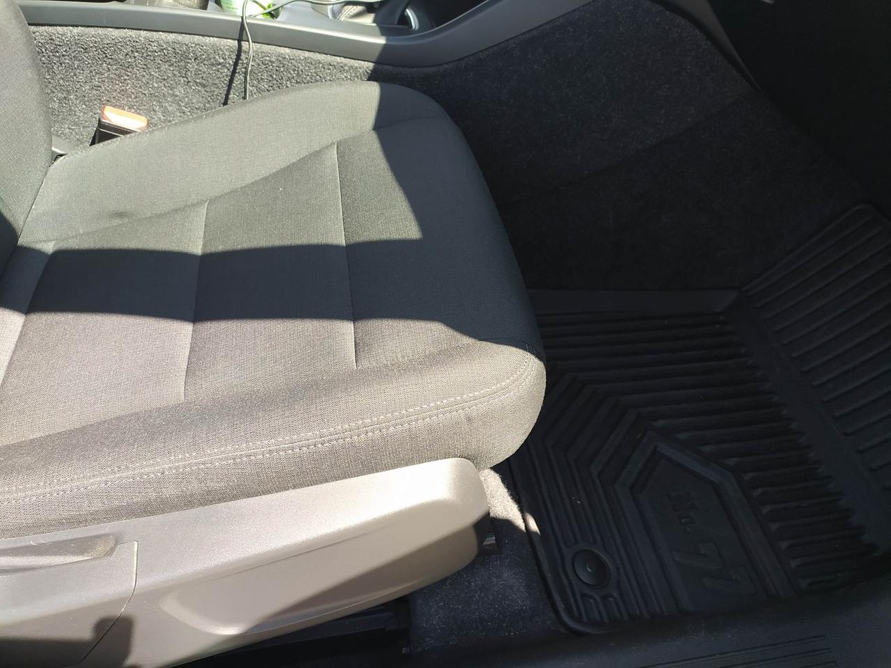 Volvo XC40 Momentum D3 #6463