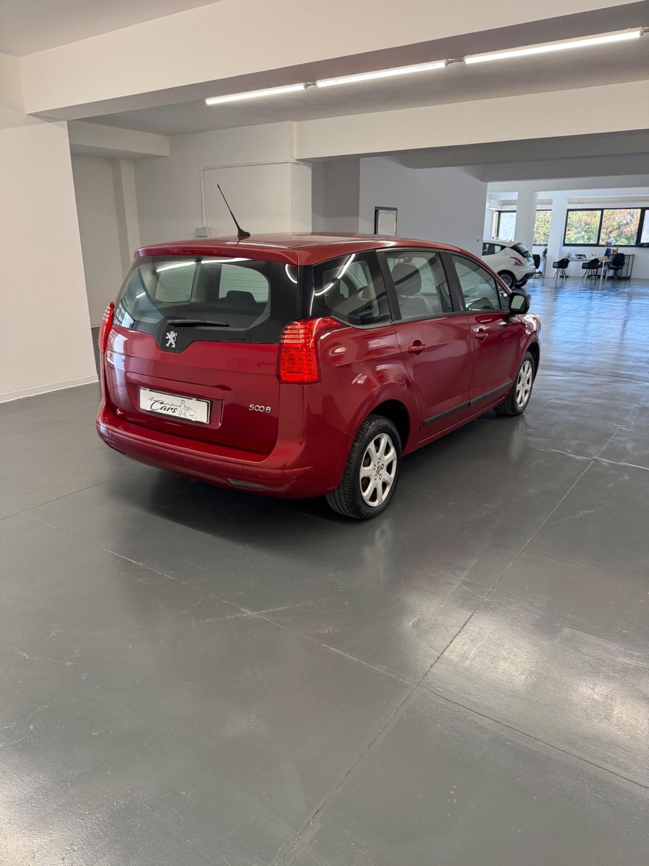 Peugeot 5008 1.6 HDi 110CV Premium