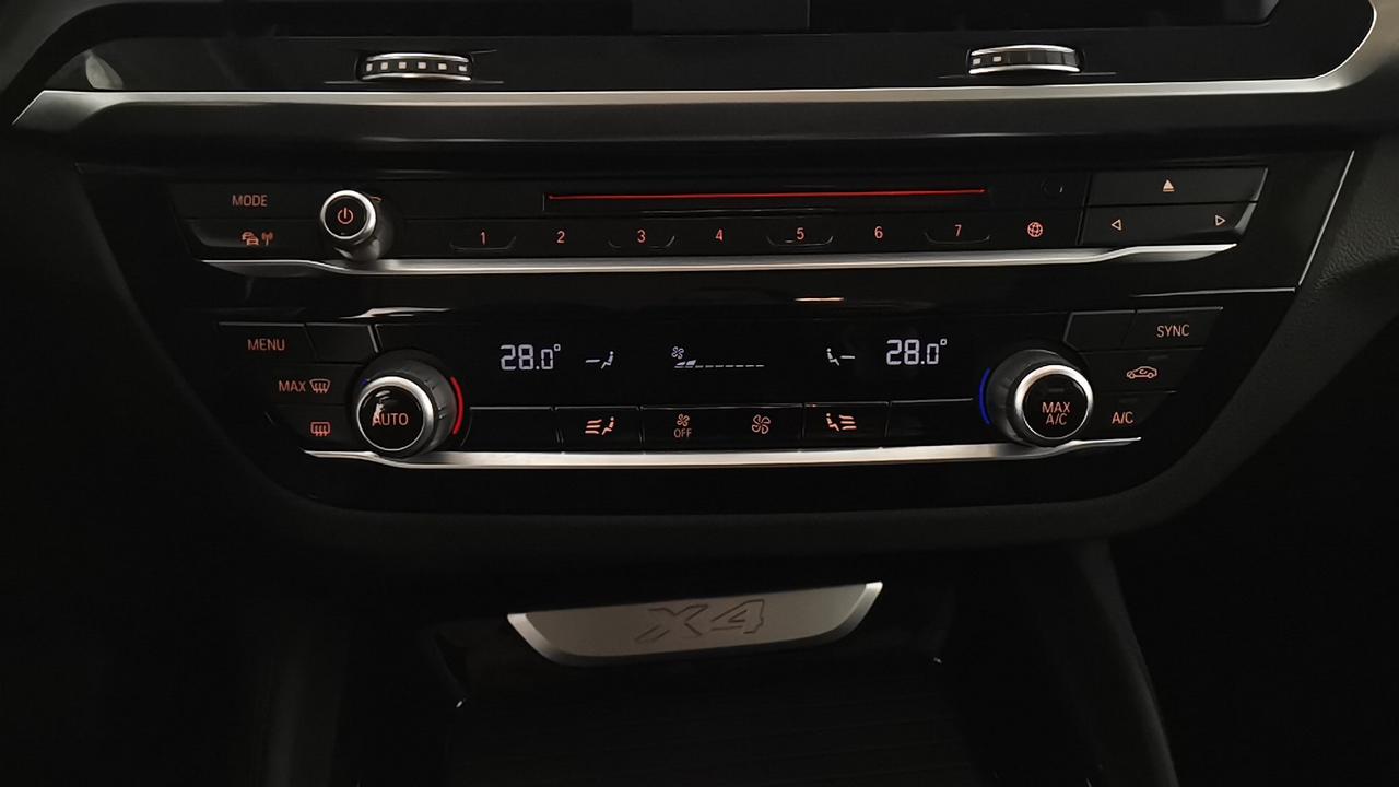 BMW X4 G02 2018 - X4 xdrive20i Business Advantage auto