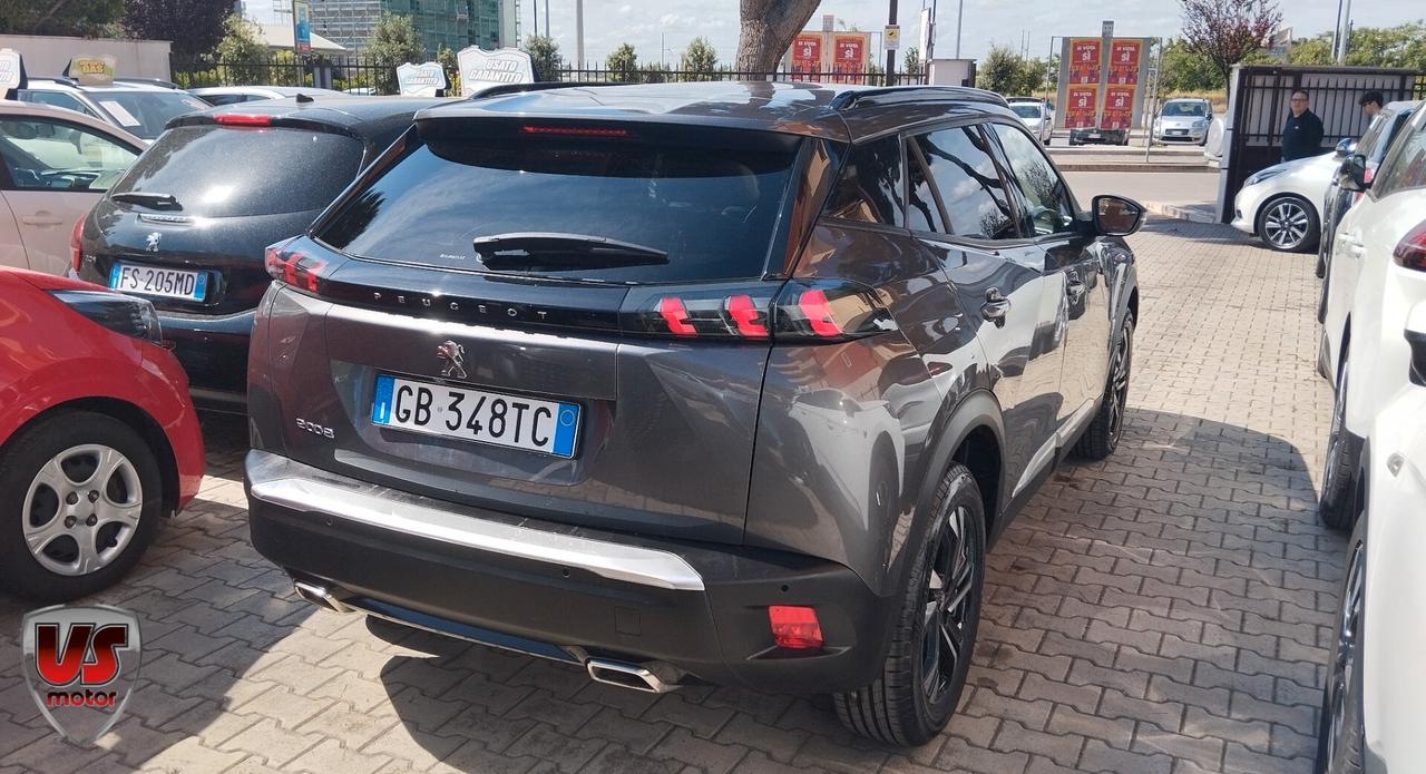 PEUGEOT 2008 1.2 BENZ-NAVI-2020