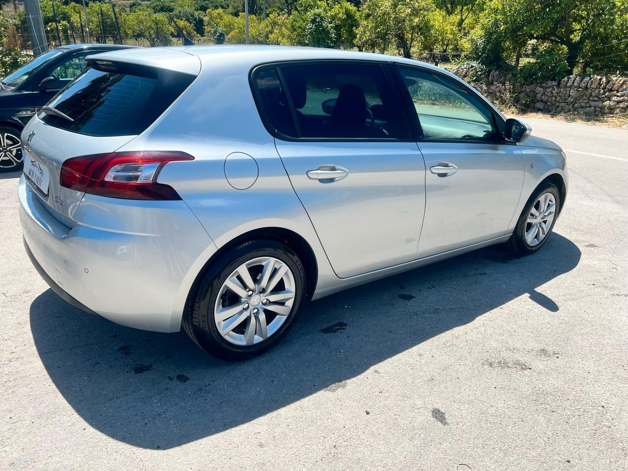 Peugeot 308 BlueHDi 100 S&S Business AUTO GALLO Francofonte
