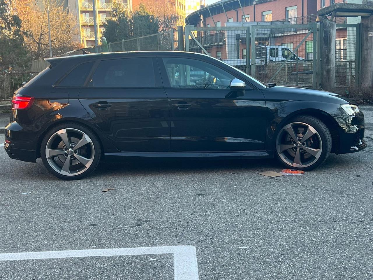 Audi RS3 2.5 TFSI #8432