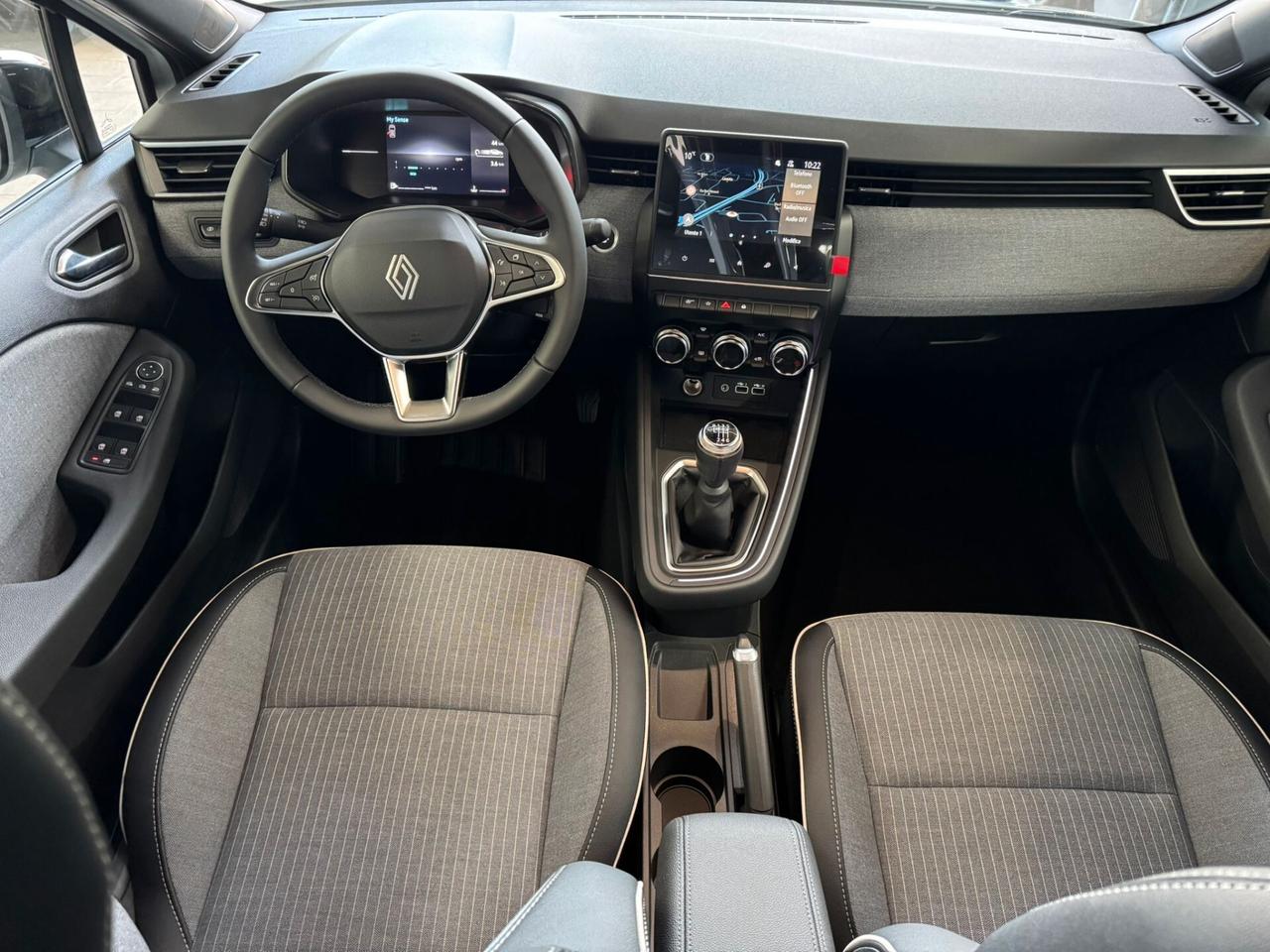 Renault Clio TCe 90 CV 5 porte Techno KM0