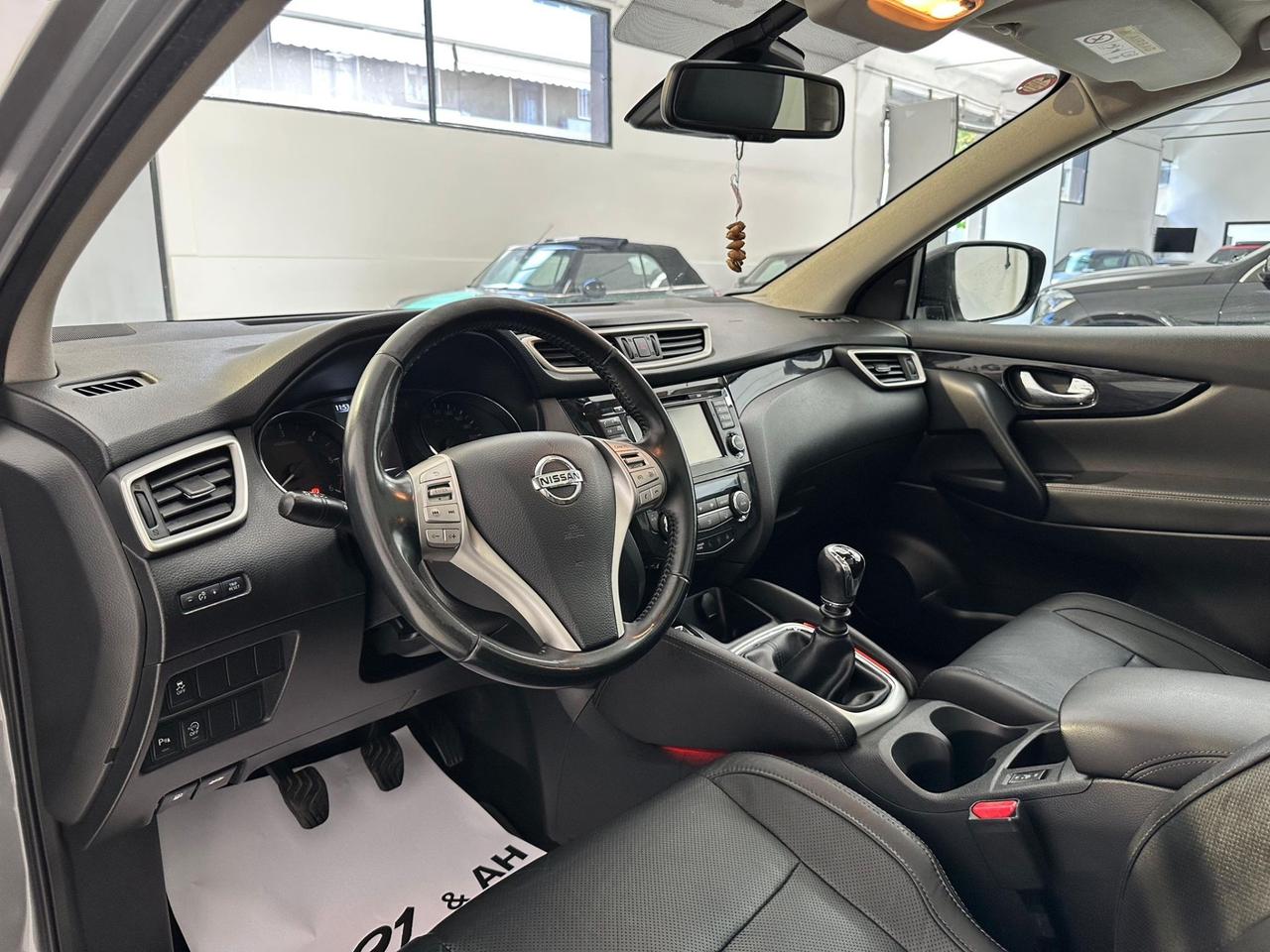 Nissan Qashqai 1.6 dCi DPF Visia 2wd