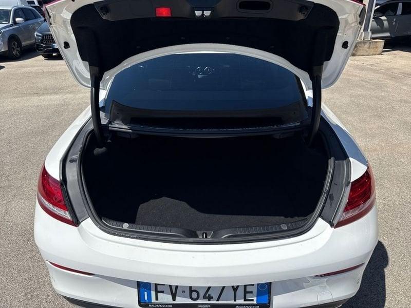 Mercedes-Benz Classe C Classe C-C205 2016 Coupe C Coupe 220 d Premium 4matic auto