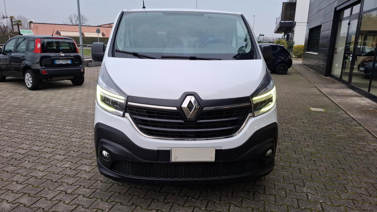 RENAULT Trafic T27 2.0 dci 120cv L1H1 Ice