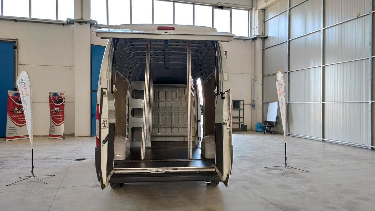 Fiat Ducato 2.3 Multijet - L3H4 (Tetto Extra Alto)