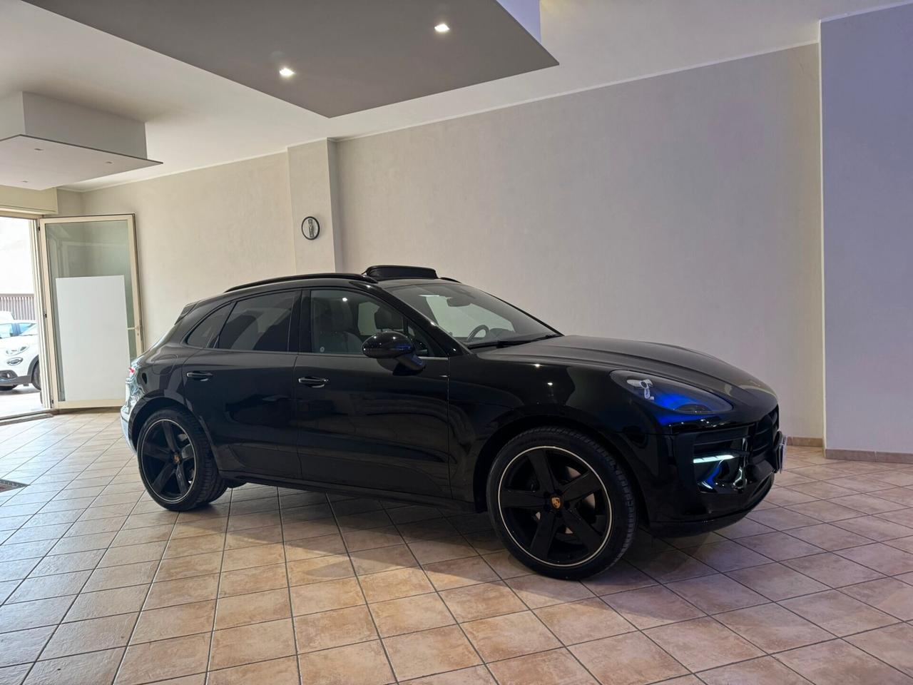 Porsche Macan 2.0 245CV TETTO PASM FULL