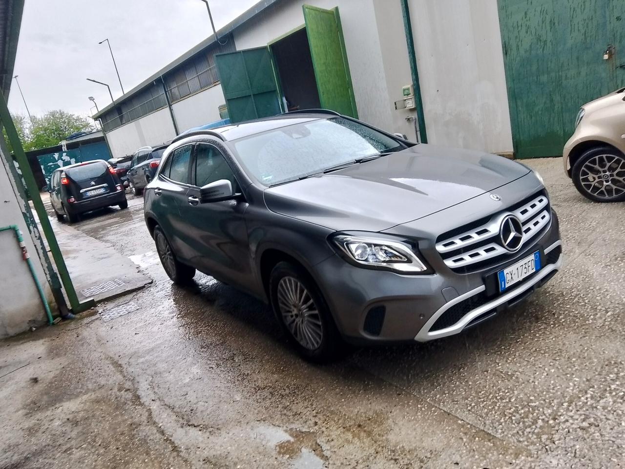 Mercedes-benz GLA 220 d Automatic Business Extra