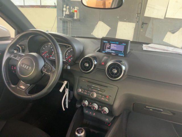 AUDI A1 1.2 TFSI S line edition