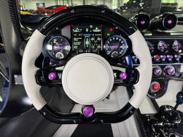PAGANI Utopia UTOPIA SPORT PACK V12 6.0 864HP 29/99
