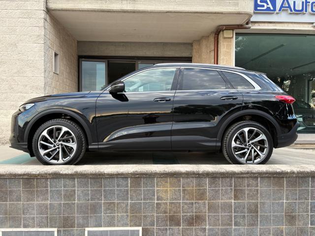 AUDI Q5 2.0 TDI mHEV+ S tronic quattro Business Advanced.
