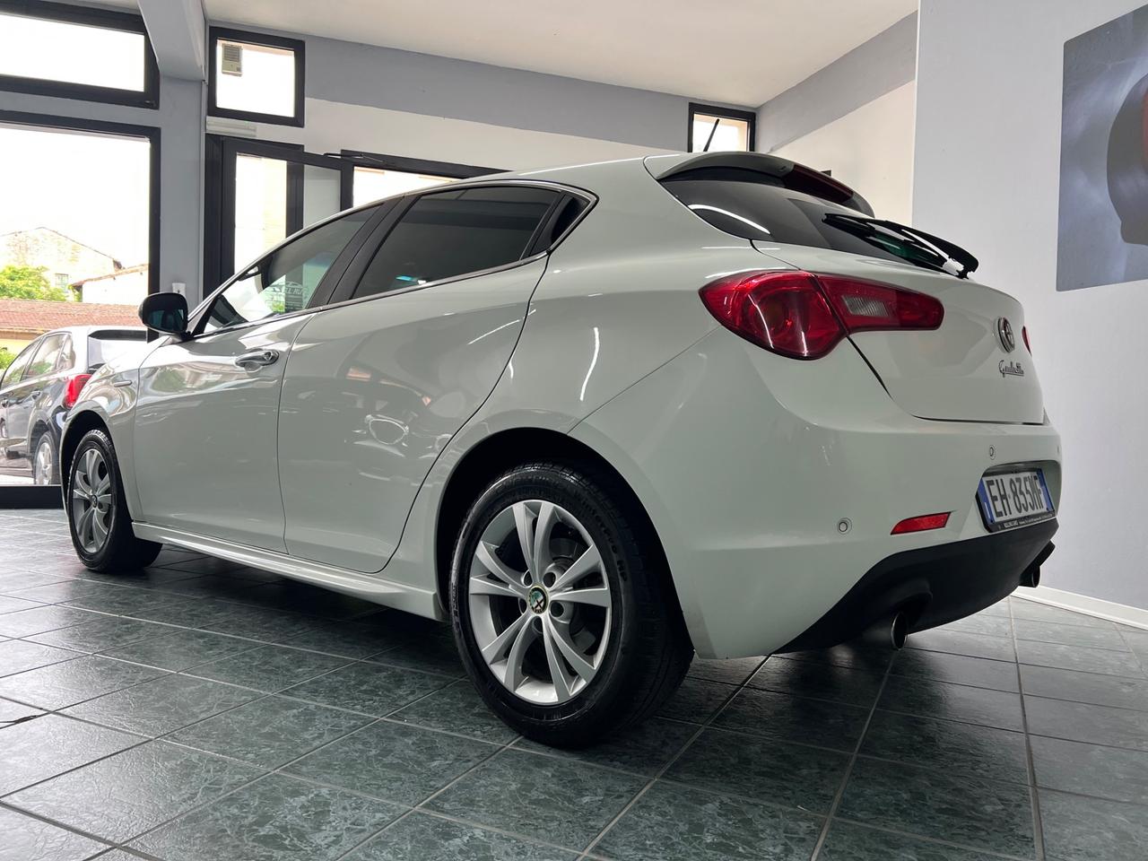 Alfa Romeo Giulietta 2.0 JTDm-2 140 CV Exclusive
