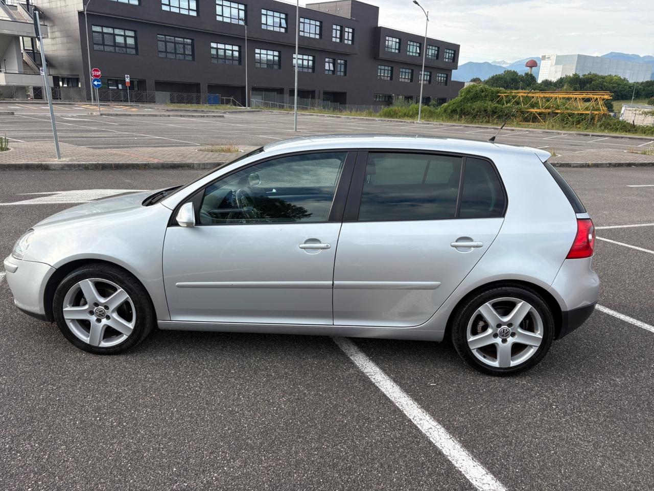 Volkswagen Golf 2.0 TDi140 CV*2008*HIGHLINE