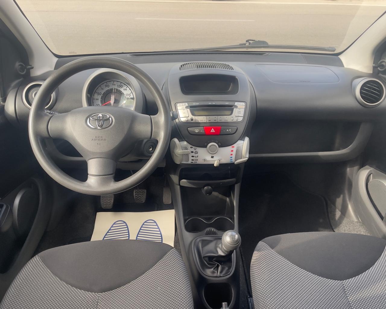 Toyota Aygo 1.0 12V VVT-i 5 porte Lounge Connect