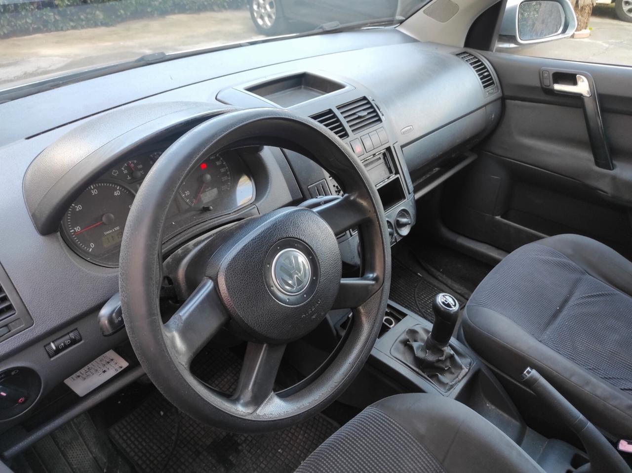 Volkswagen Polo1.4 TDI 70CV ANNO 2006