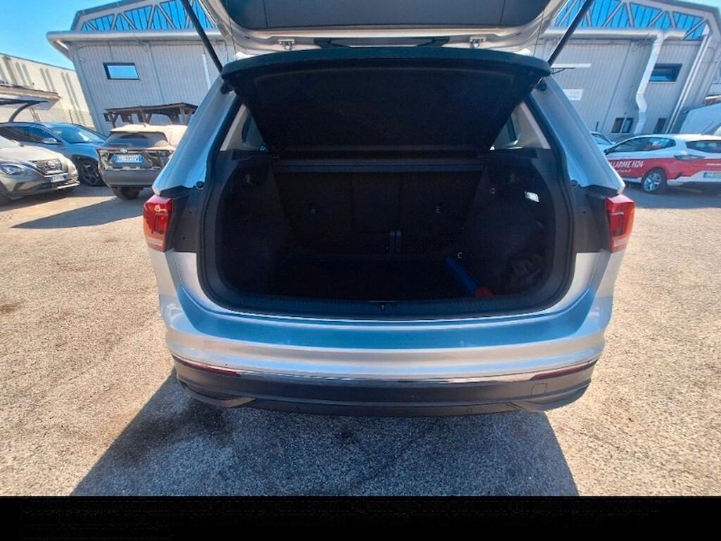 VOLKSWAGEN TIGUAN 2.0 TDI 150CV DSG SCR LIFE ( FARI LED - CLIMA TRIZONA - ADAPTIVE CRUISE - NAVI - APP CONNECT - PARK PILOT )