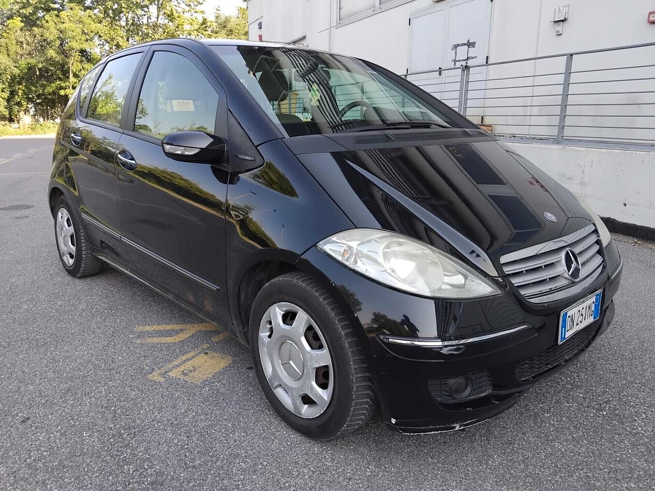 Mercedes-benz A 180 automatica