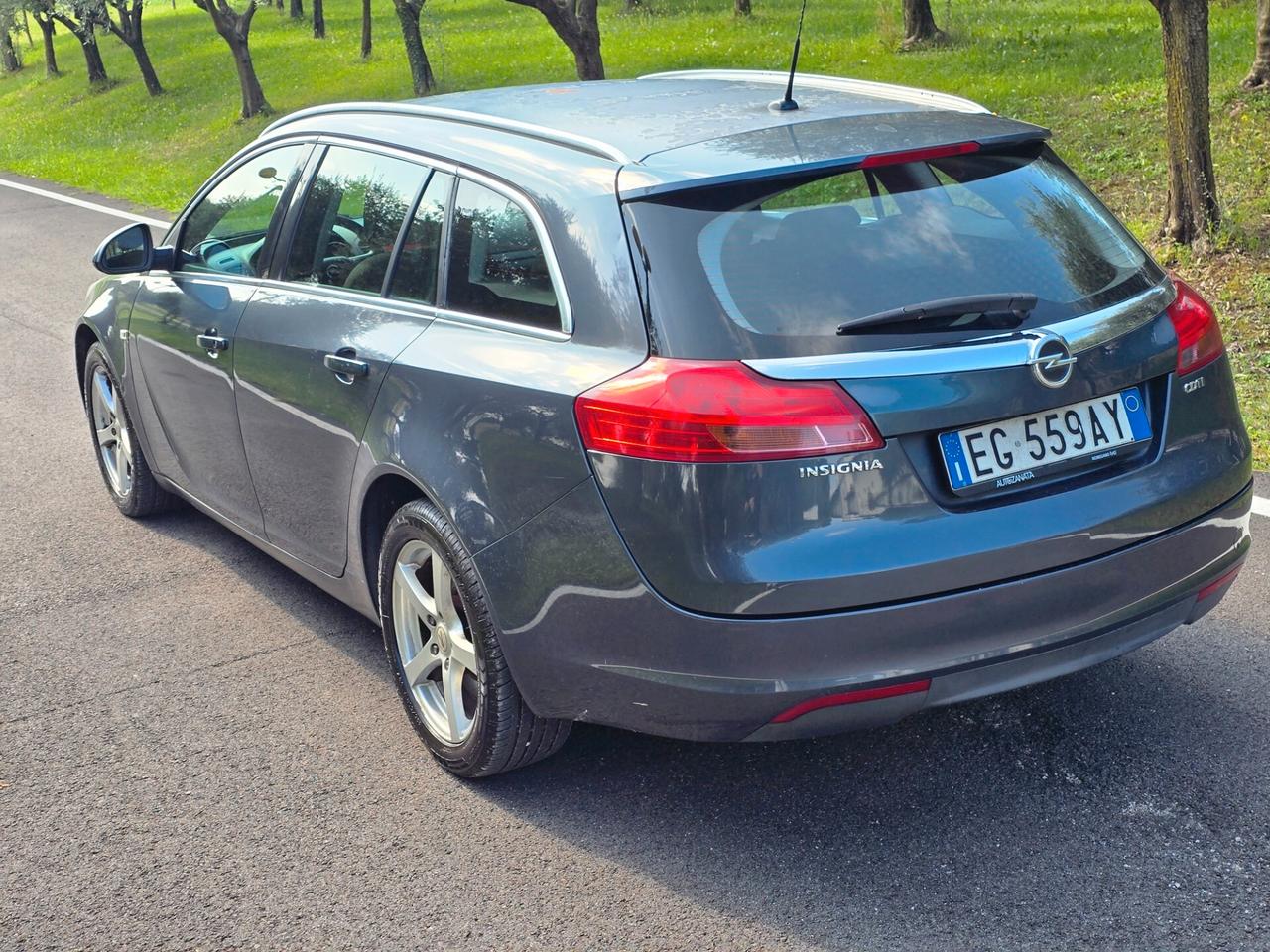 Opel Insignia 2.0 CDTI Sports Tourer Cosmo
