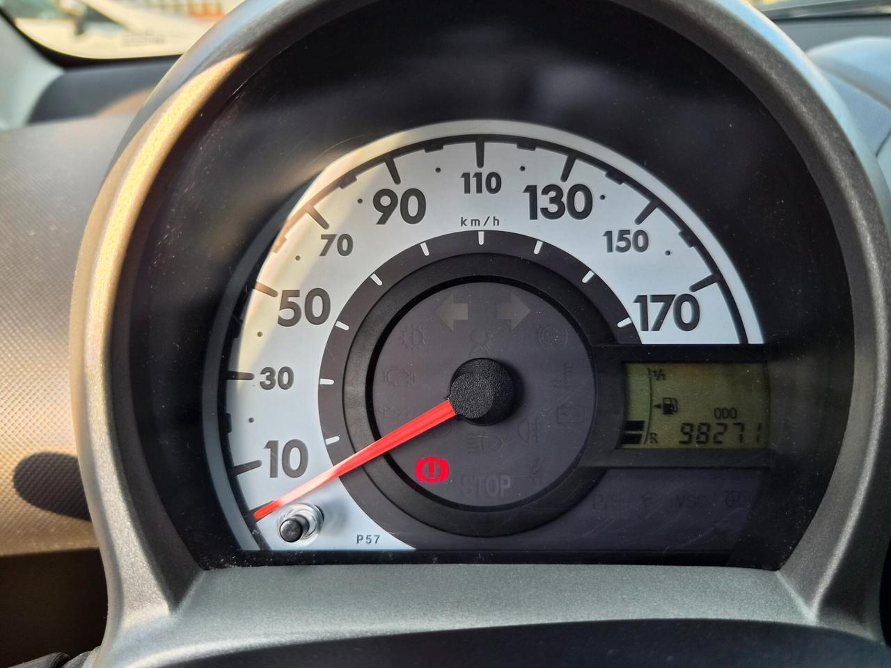 Toyota Aygo 1.0 12V VVT-i 5 porte Sol