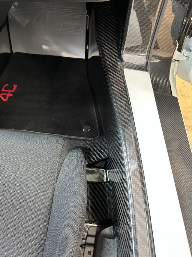 ALFA ROMEO 4C 1750 TBi - 18" - Spoiler Carbonio