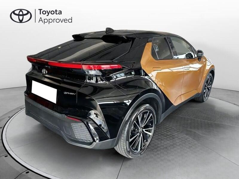 Toyota C-HR 2.0 phev Lounge Premiere fwd e-cvt