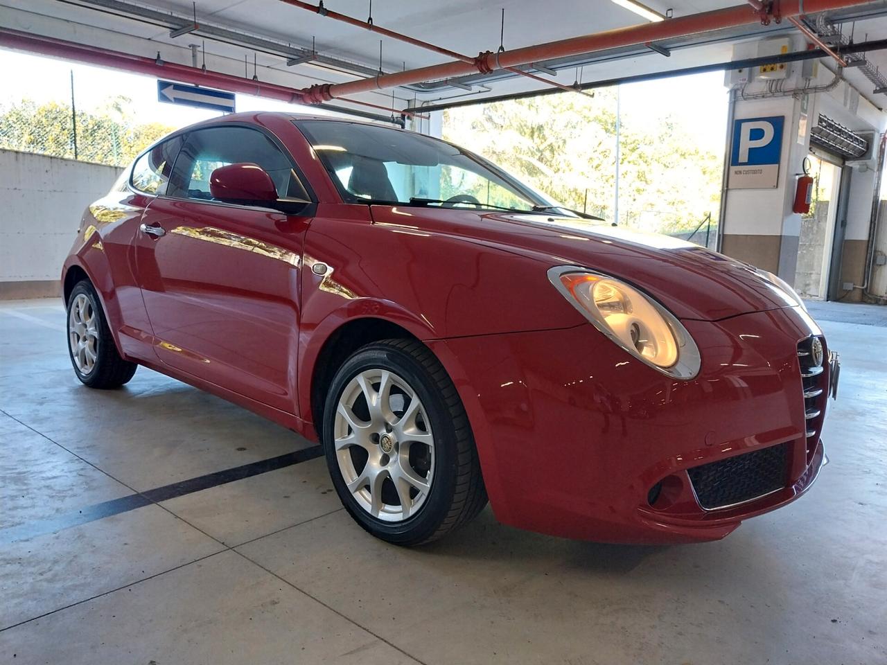 Alfa Romeo MiTo 1.6 JTDm 16V Distinctive Sport Pack - ok neopatentati