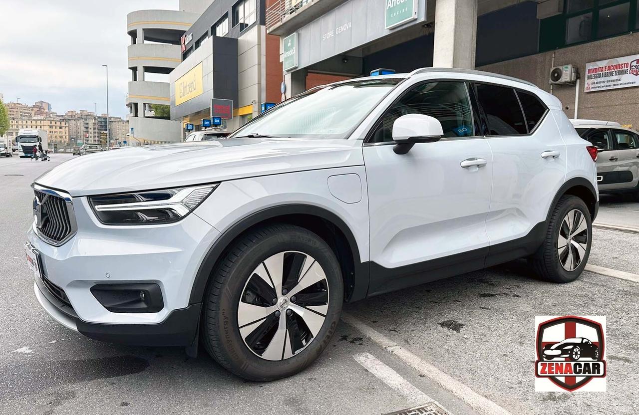 Volvo XC40 T5 Plug-in Hybrid Inscription Expression Tetto Apribile Interni in Pelle Unicopro. Fatturaabile