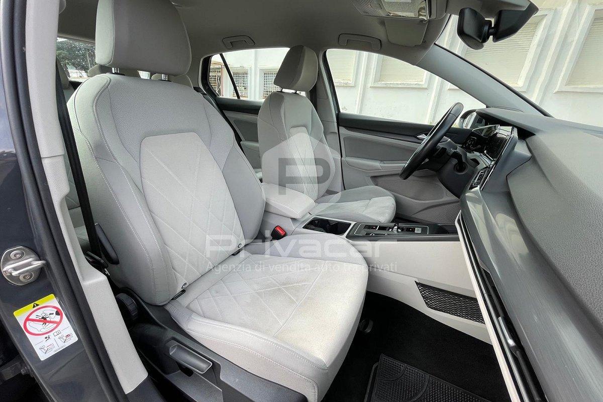 VOLKSWAGEN Golf 1.5 TGI DSG Style
