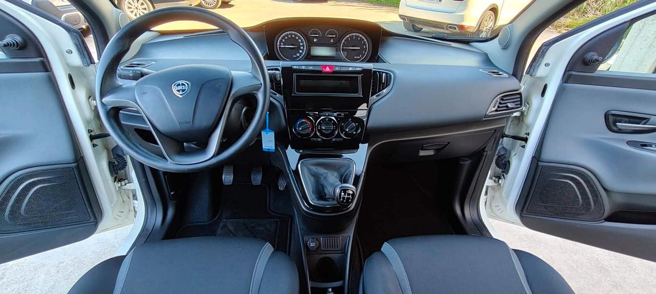 Lancia Ypsilon 1.2 69 CV "KM 41000"