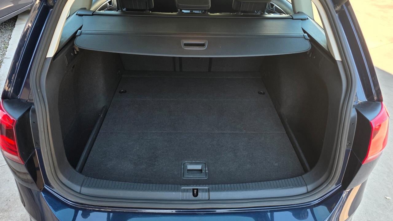 Volkswagen Golf Variant Alltrack 2.0 TDI 4MOTION