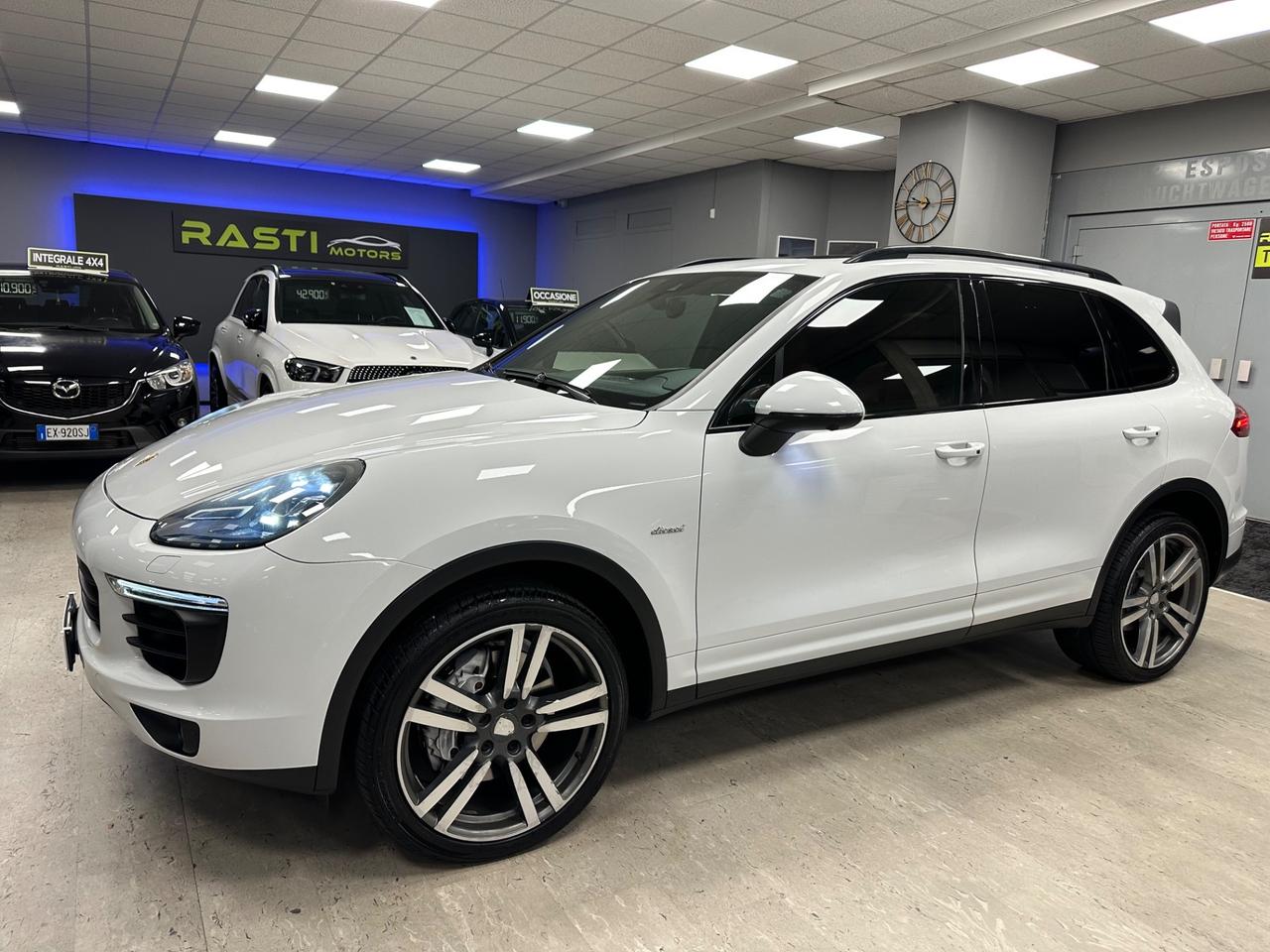 Porsche Cayenne 3.0 Diesel 12/2016 euro 6 239 cv