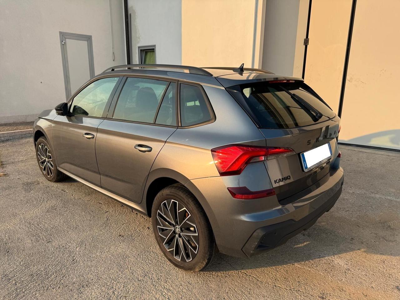 Skoda Kamiq 1.0 tsi Style 115cv dsg ALLUVIONATA