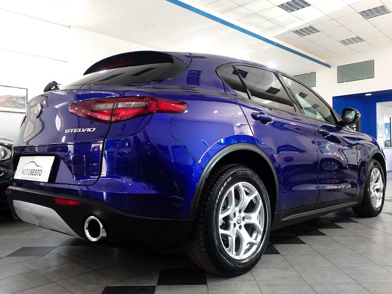 Alfa Romeo Stelvio 2.2 MJT 160 CV AT8 RW BUSINESS