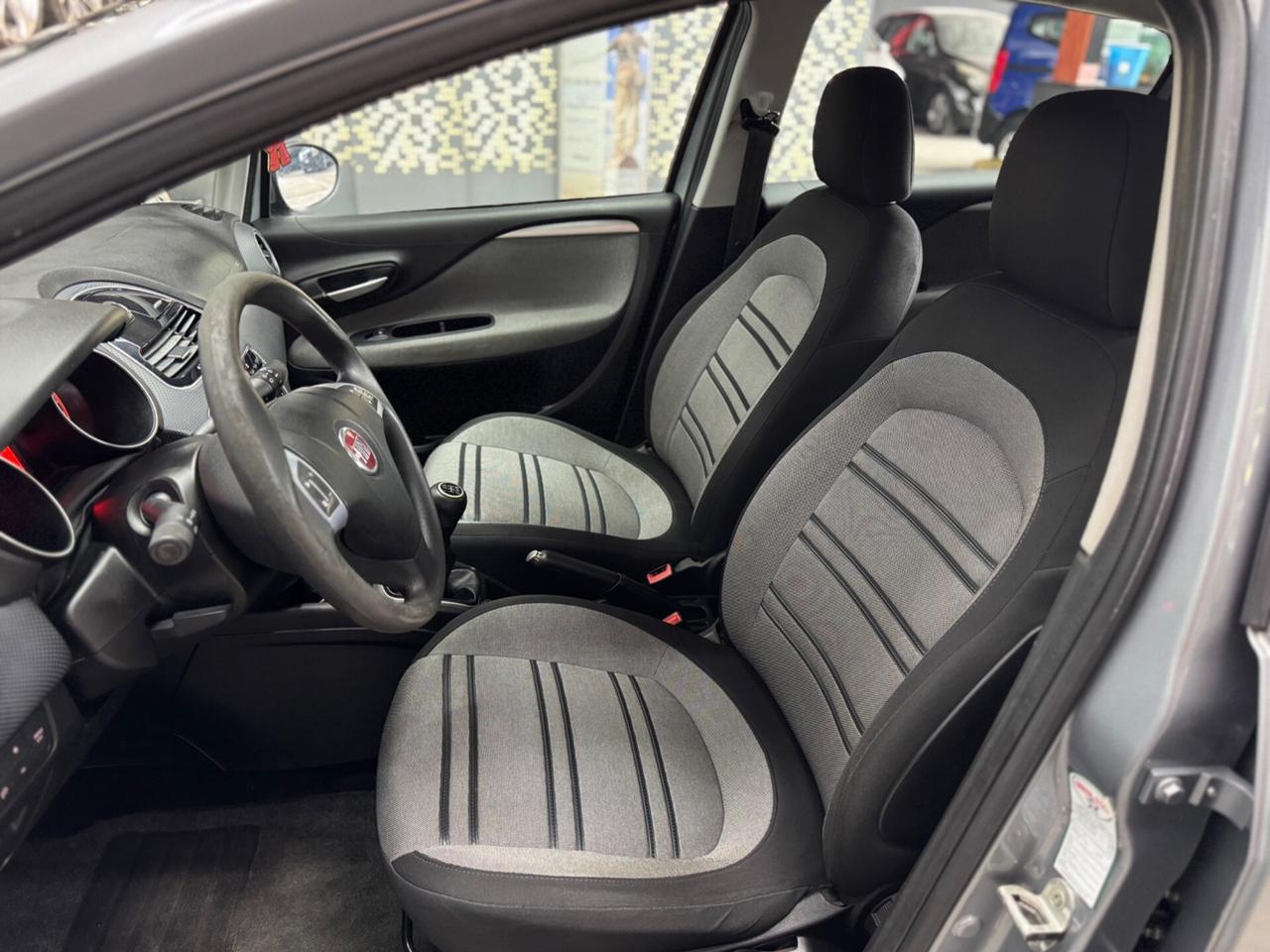 Fiat Punto Evo 1.3 Mjt 75 CV 5Porte ADATTA NEOPATENTATI