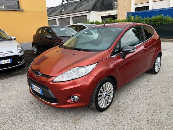 FORD Fiesta + 1.4 3 porte Bz.- GPL