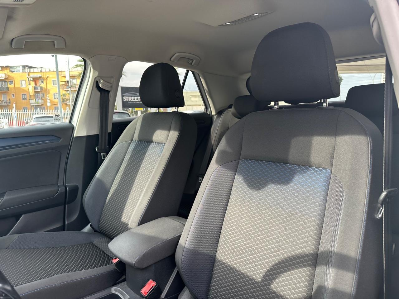 Volkswagen T-Roc 2.0 TDI R-Line 150 CV DSG 4MOTION UNITED