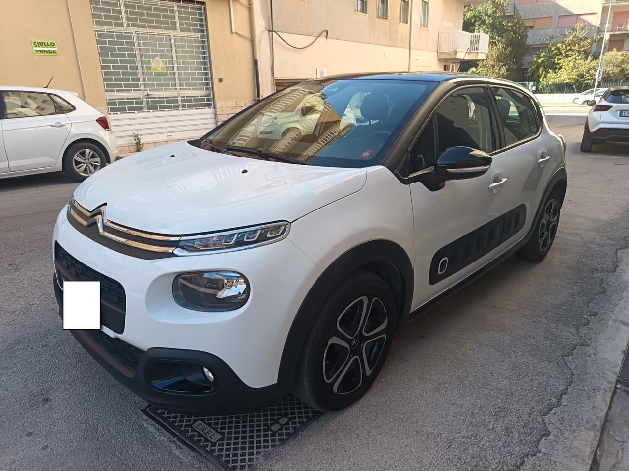 Citroen C3 Shine 1.2 KM 30.000 Full Optional