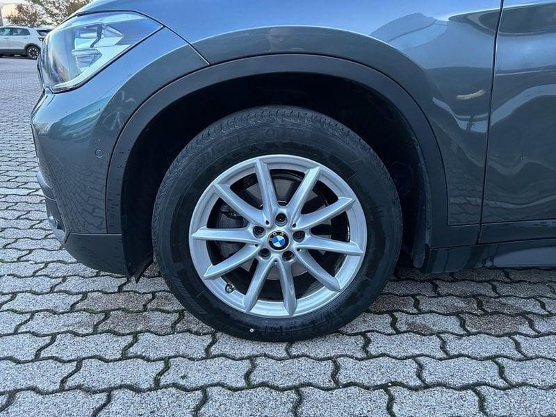 BMW X1 sDrive 18d Business GANCIO TRAINO NEOPATENTATI