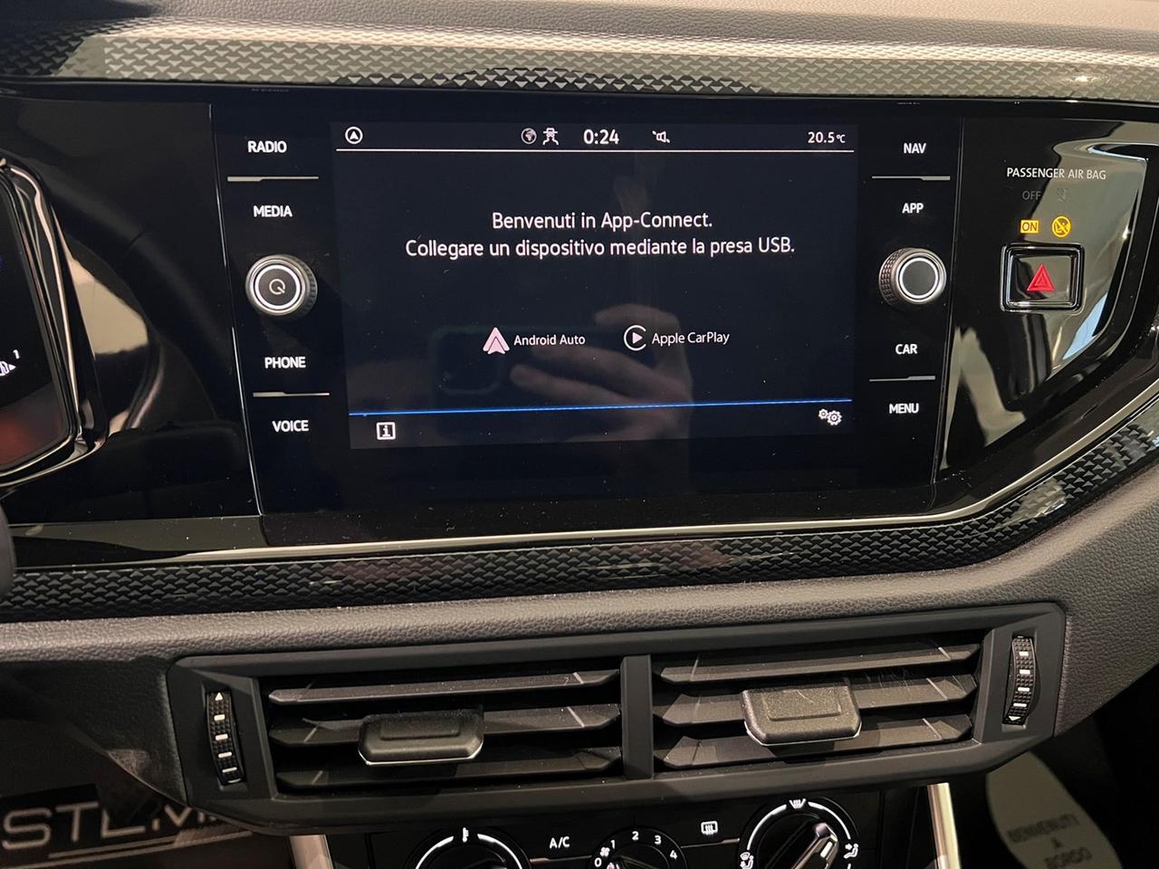 VOLKSWAGEN Polo VI 2022 1.0 tsi Life 95cv