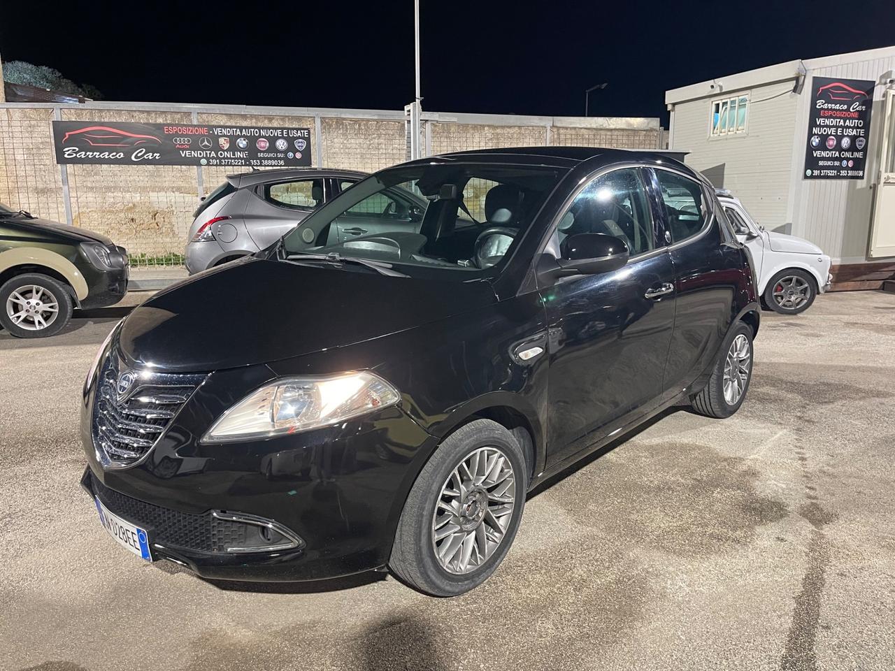 Lancia Ypsilon 1.2 69 CV 5 porte GPL Ecochic Platinum