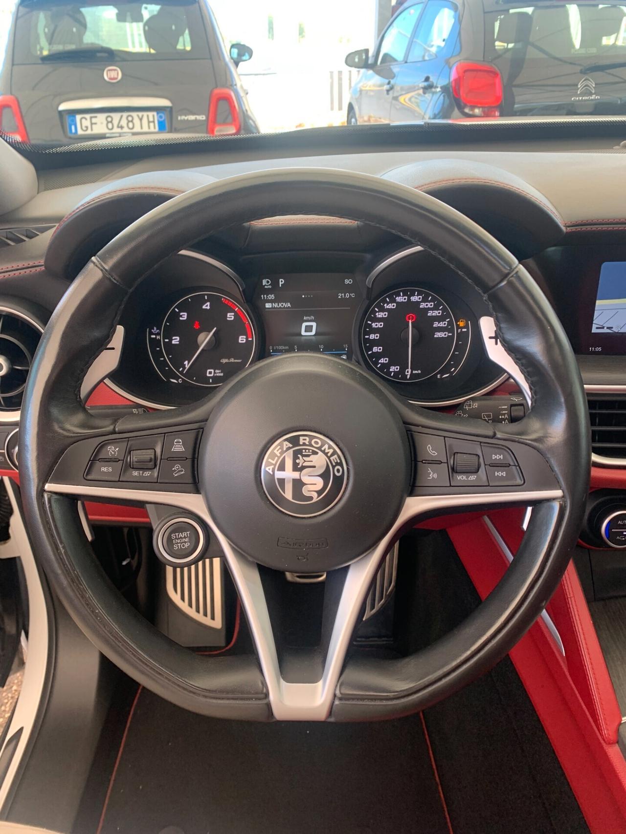 Alfa Romeo Stelvio 210 CV Q4 full tetto uniprò
