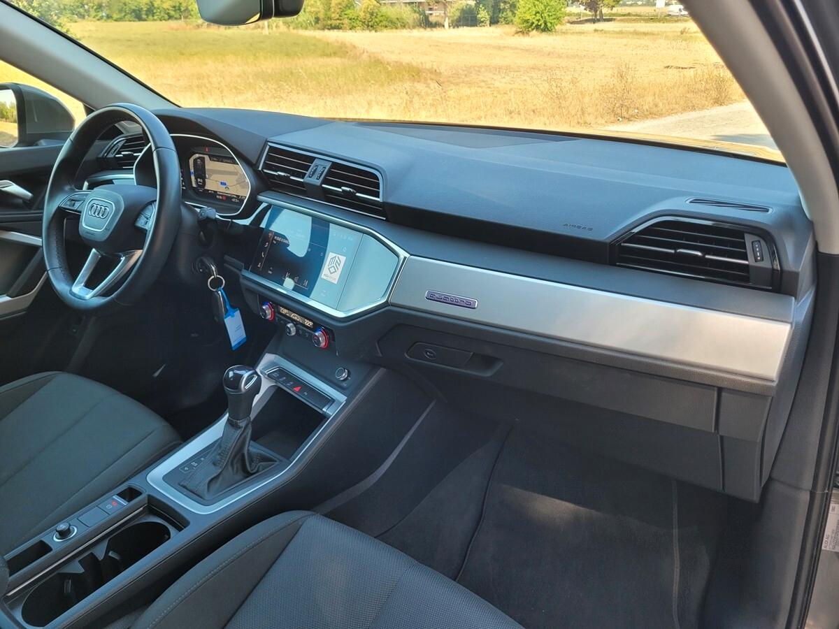 Audi Q3 SPB 35 TDI S tronic Business Plus
