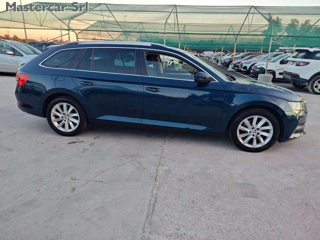 SKODA Superb Wagon Wagon iV 1.4 tsi phev Style dsg -GE476CM
