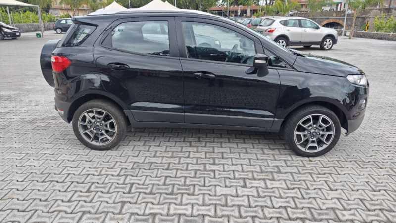 FORD ECOSPORT 1.5 TDCi (90 cv) TITANIUM