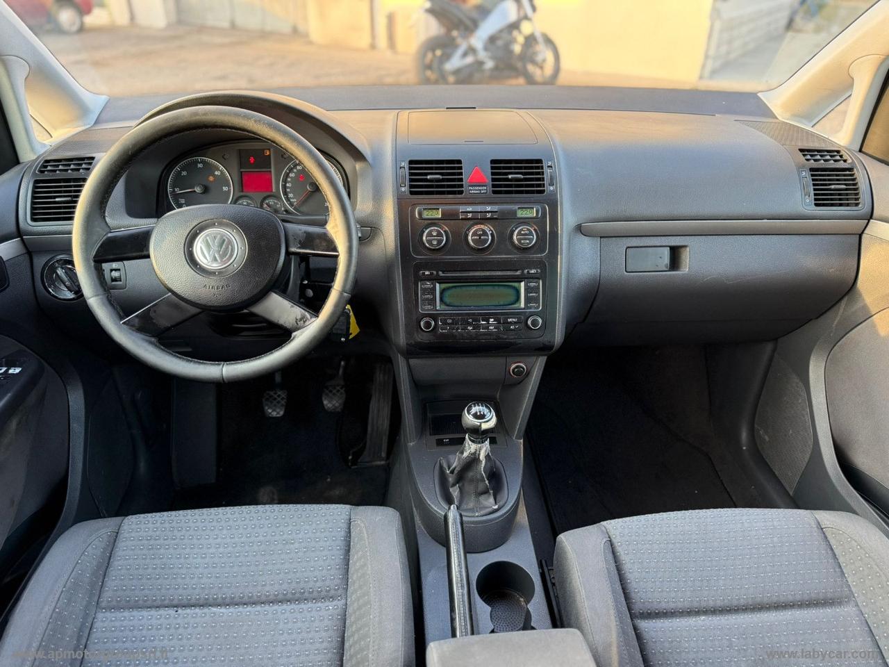 VOLKSWAGEN Touran 2.0 VAN TDI COMFORTLINE