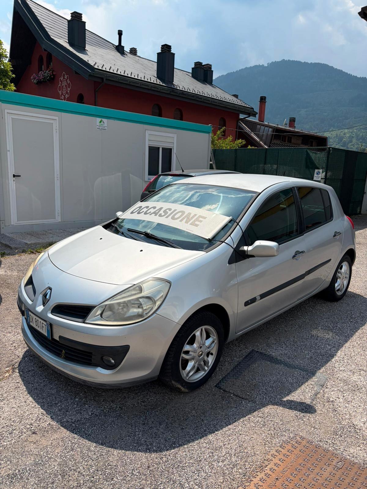 Renault Clio Storia 1.2 5 porte Pack