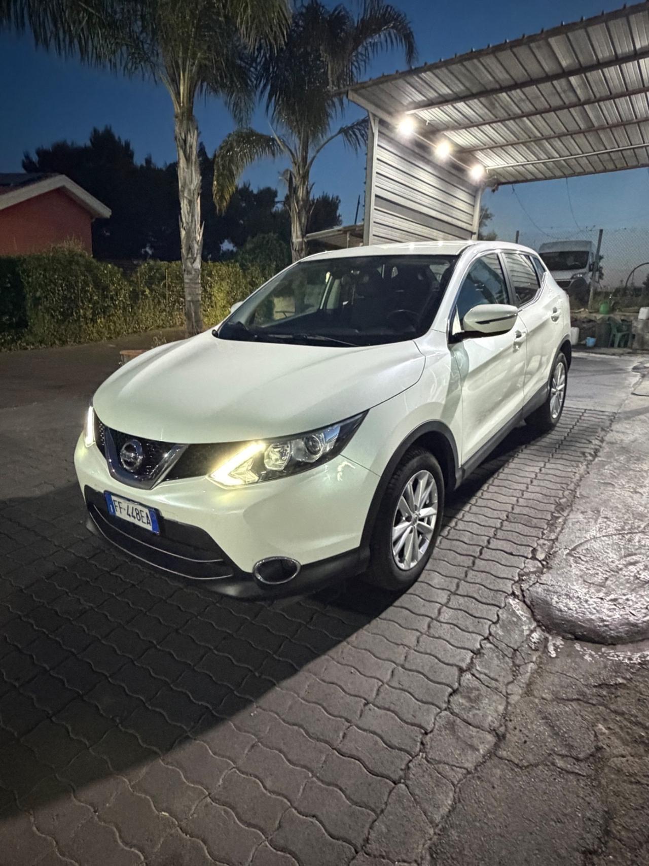 Nissan Qashqai 1.5 dCi N-Connecta