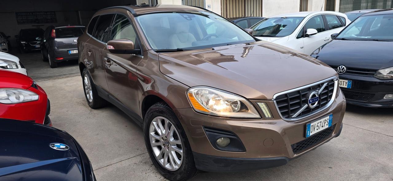 Volvo XC 60 XC60 D5 AWD Kinetic